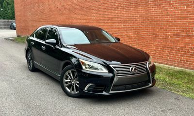 2013 Lexus LS 460
