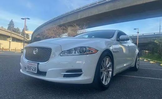 2013 Jaguar XJ