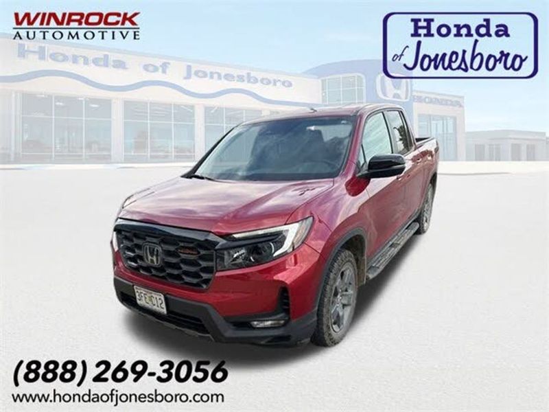 2025 Honda Ridgeline — a typically priced live listing