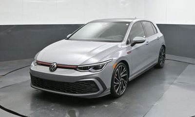 2023 Volkswagen Golf GTI Autobahn