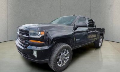 2018 Chevrolet Silverado LT
