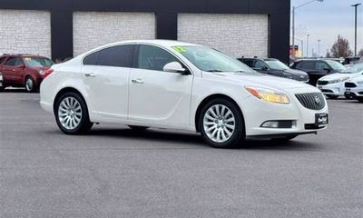 2012 Buick Regal Premium 1