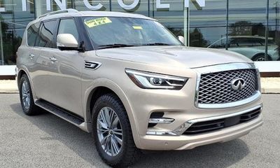 2022 Infiniti QX80 S