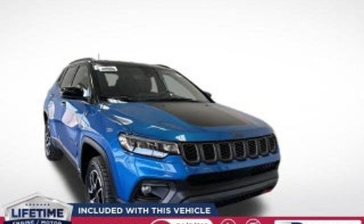 2025 Jeep Compass Trailhawk