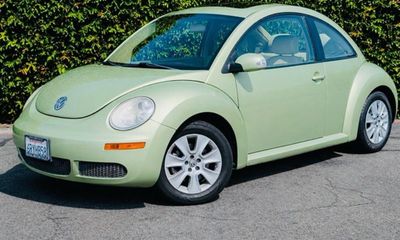 2009 Volkswagen Beetle 2 5