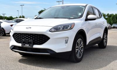 2022 Ford Escape SEL