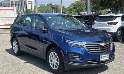2022 Chevrolet Equinox LS