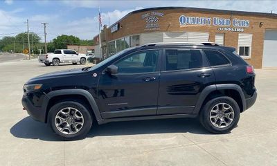 2020 Jeep Cherokee Trailhawk