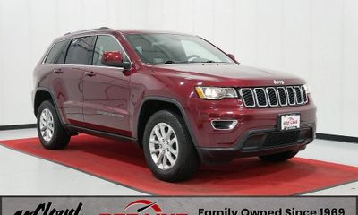 2021 Jeep Grand Cherokee Laredo