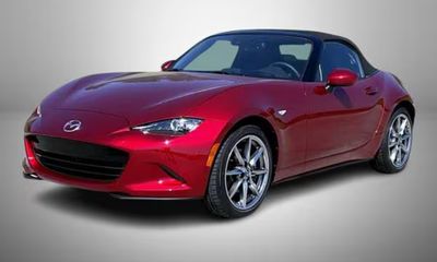 2022 Mazda MX-5 Grand Touring