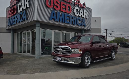 2016 Ram 1500 SLT