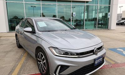 2025 Volkswagen Jetta SE