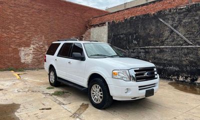 2012 Ford Expedition XLT King Ranch