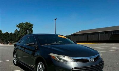 2013 Toyota Avalon XLE