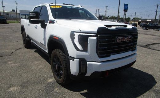 2024 GMC Sierra HD AT4