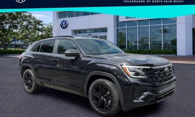 2026 Volkswagen Atlas Cross Sport 4MOTION SEL Black