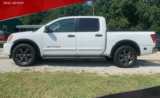 2015 Nissan Titan SV