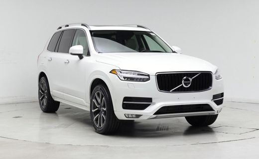 2019 Volvo XC90 Momentum