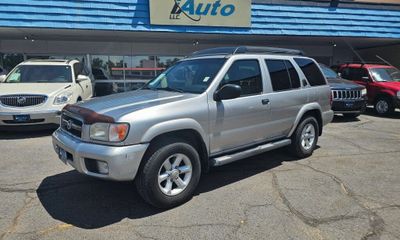 2004 Nissan Pathfinder SE