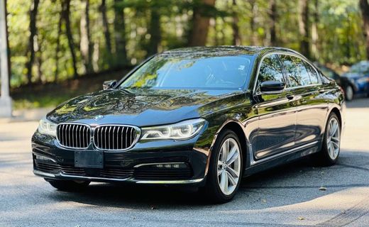 2017 BMW 750I B7
