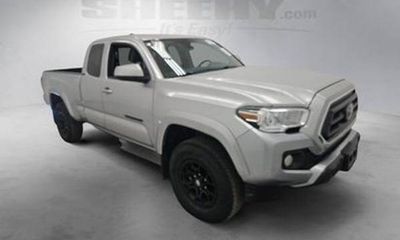 2022 Toyota Tacoma SR5