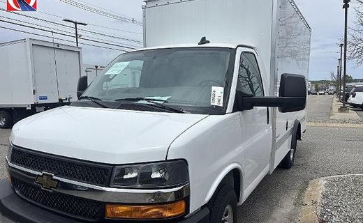 2025 Chevrolet Express 3500 Cutaway 139