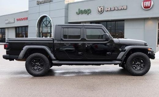 2021 Jeep Gladiator Overland