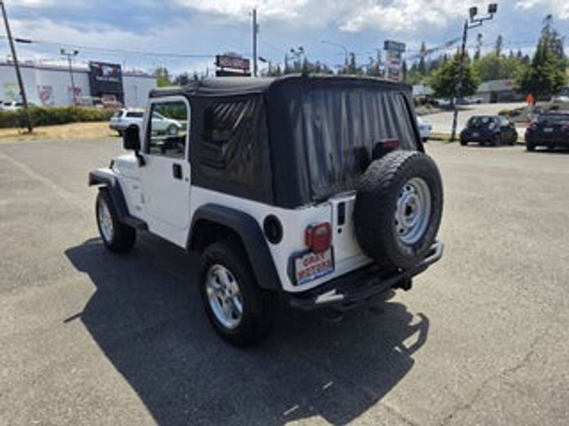 2002 Jeep Wrangler — a typically priced live listing