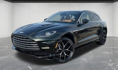 2026 Aston Martin DBX DBX707