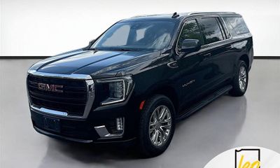 2024 GMC Yukon XL SLE