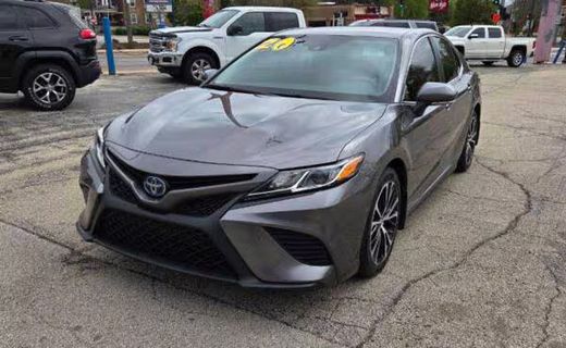 2020 Toyota Camry SE