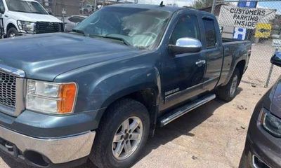 2010 GMC Sierra SLE