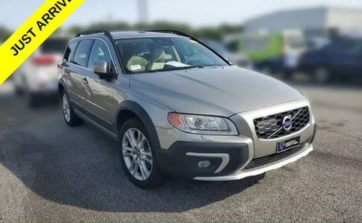 2016 Volvo XC70 SV35 Platinum