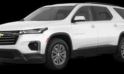 2023 Chevrolet Traverse LT