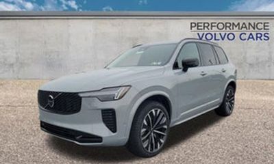 2026 Volvo XC90 Ultra Dark