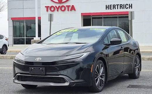 2024 Toyota Prius XLE