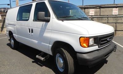 2004 Ford E-350 E 350 Super