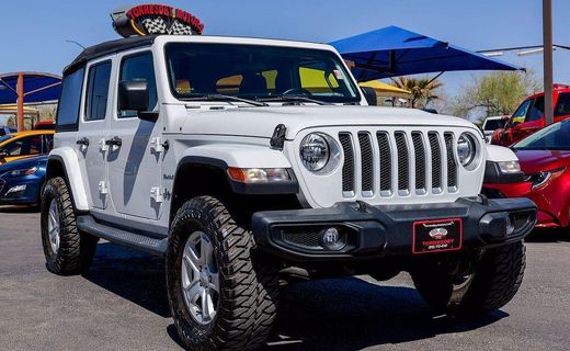 2020 Jeep Wrangler Unlimited Sahara