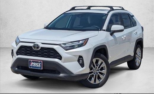 2024 Toyota RAV4 XLE Premium