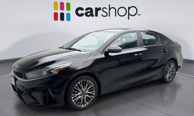 2022 Kia Forte GT Line