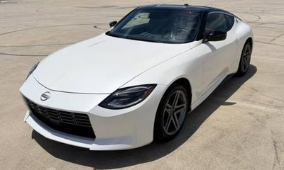 2025 Nissan Z Sport