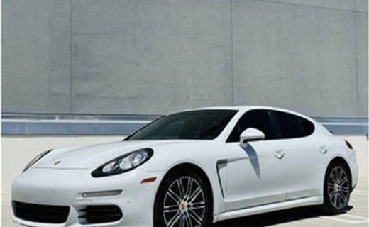2016 Porsche Panamera