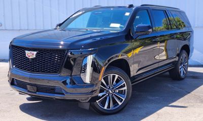 2026 Cadillac Escalade ESV Sport