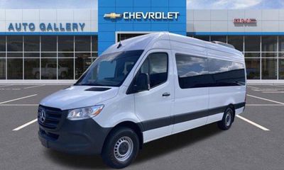 2025 Mercedes-Benz Sprinter 907 VS30 Passenger