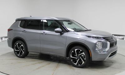 2023 Mitsubishi Outlander