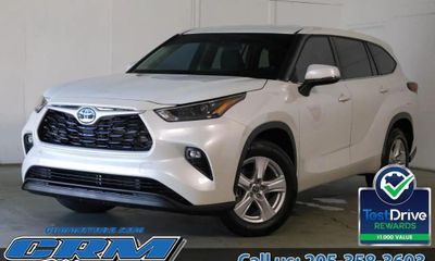 2022 Toyota Highlander LE