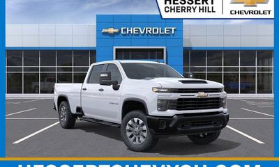 2026 Chevrolet Silverado HD Custom