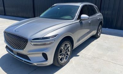 2023 Genesis GV70