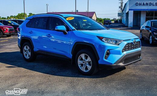 2020 Toyota RAV4 XLE