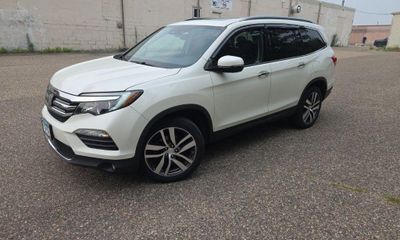 2017 Honda Pilot Elite
